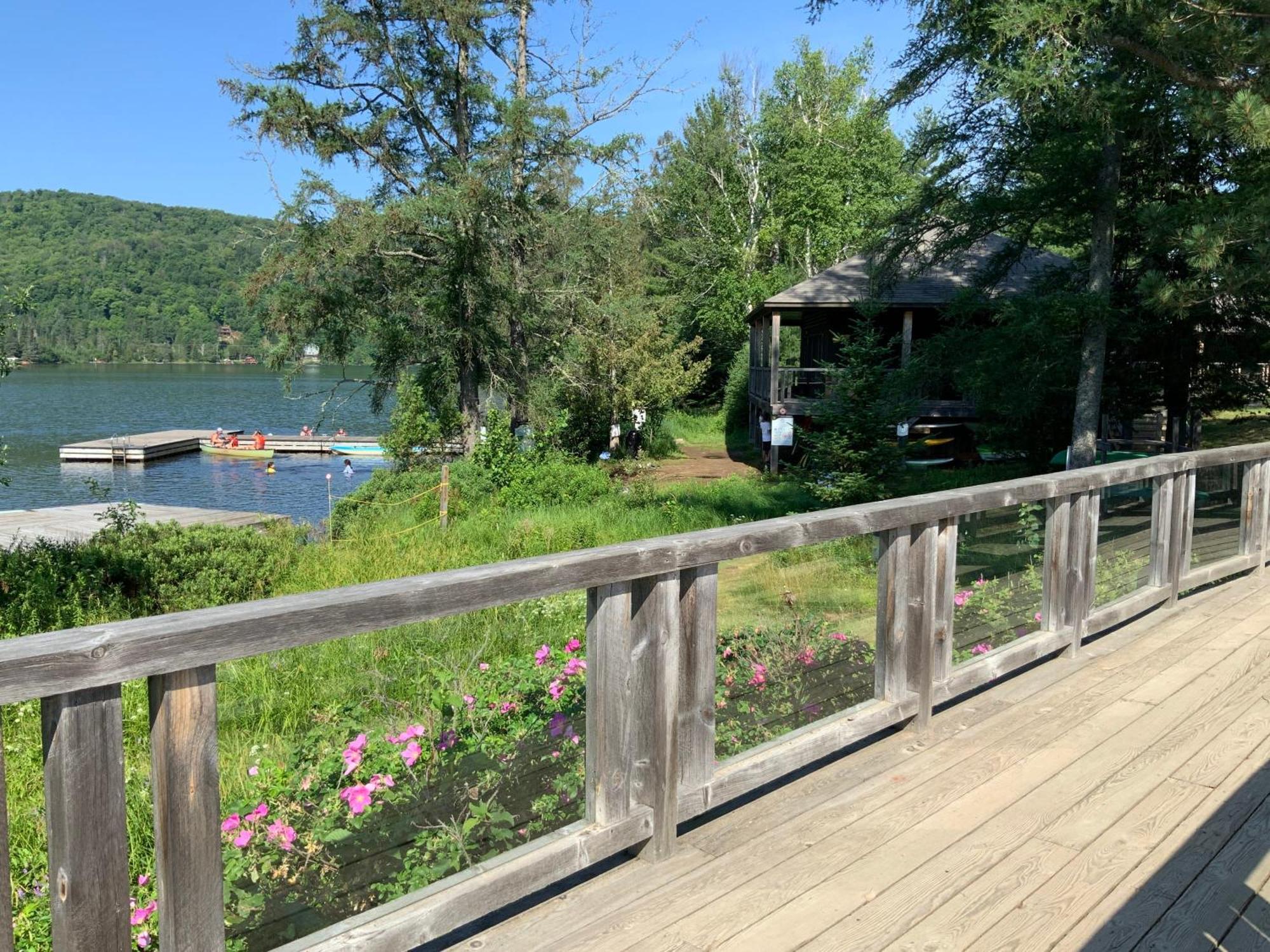 Lakefront Mountain View - Resort Loft Lac Superieur Exterior photo
