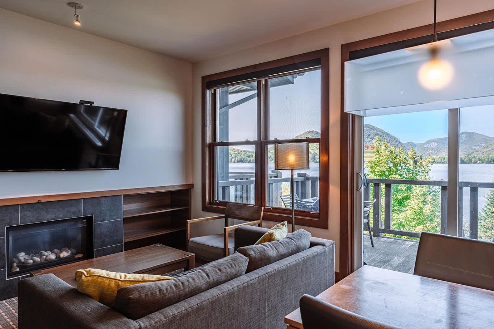 Lakefront Mountain View - Resort Loft Lac Superieur Exterior photo